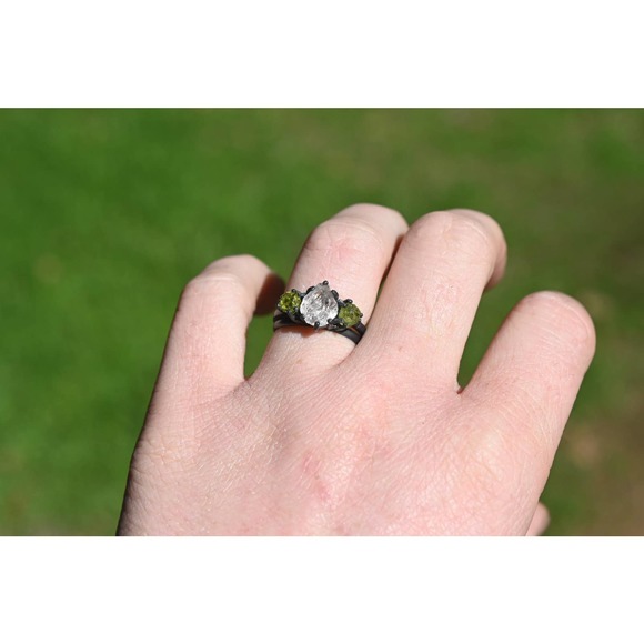 Uncut peridot ring set engagement or anniversary gift sizes 3 4 5 6 7 8 … - Picture 7 of 9